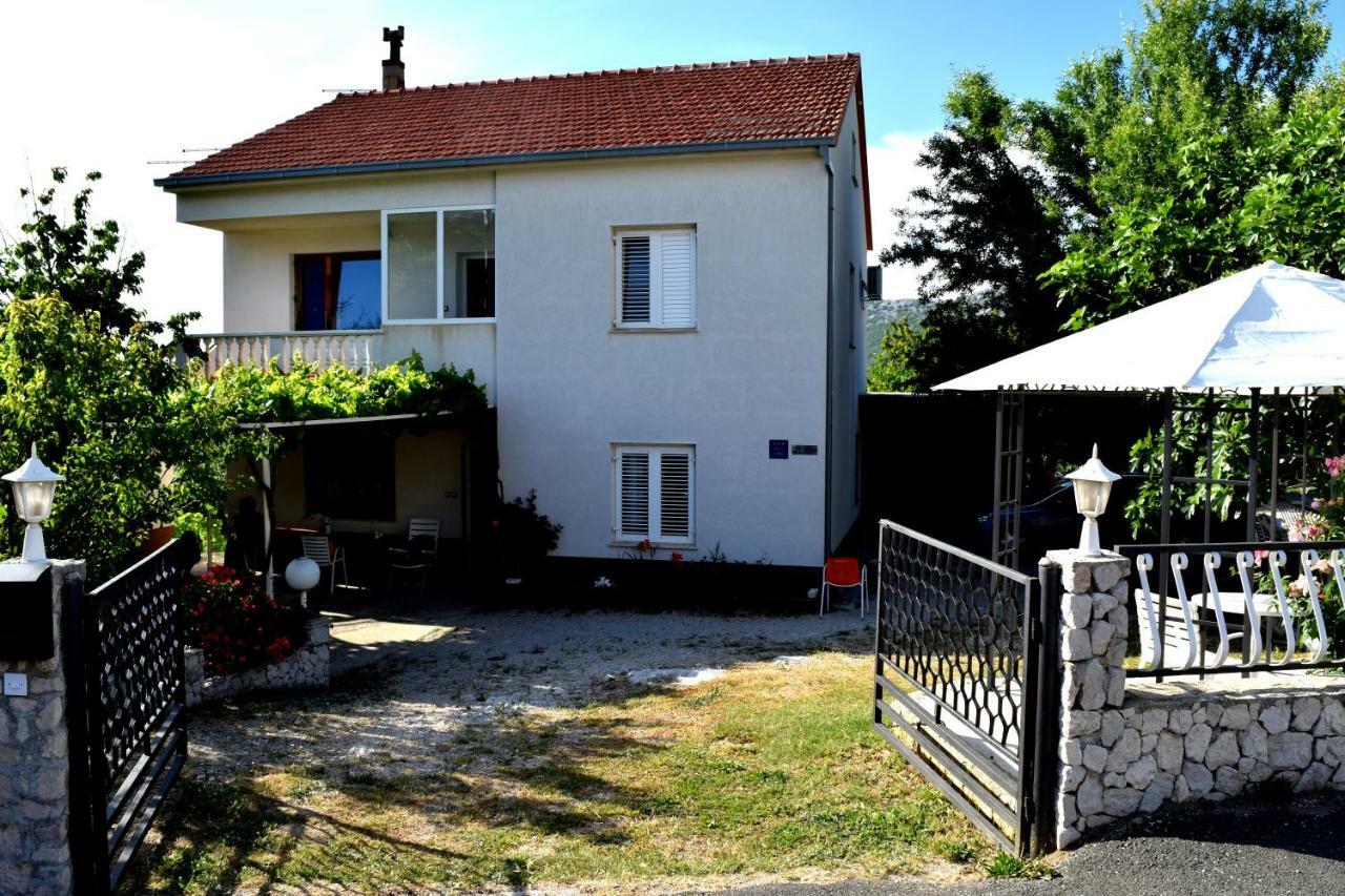 Holiday Room Macukin Brela Dış mekan fotoğraf